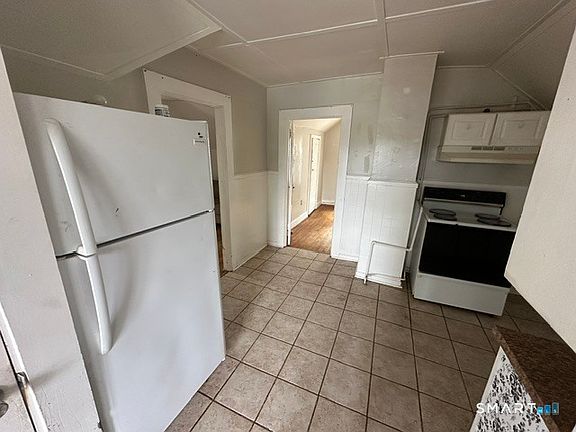 5th image of 46 Pulaski St Floor 3