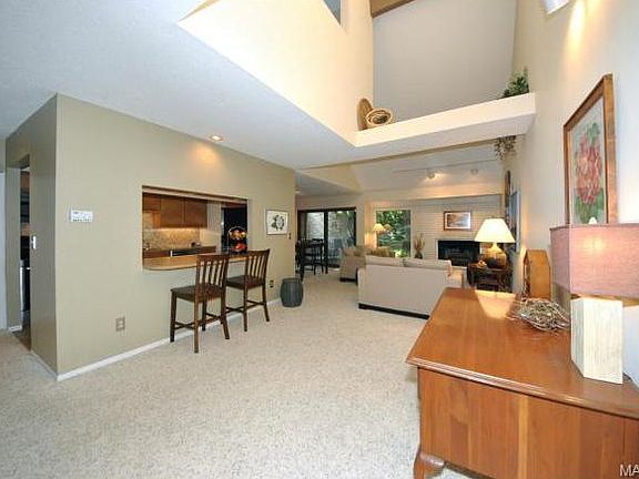 5th image of 938 Somerfor Pl