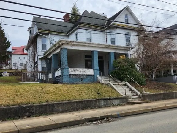 231 Brown St, Everson, PA 15631