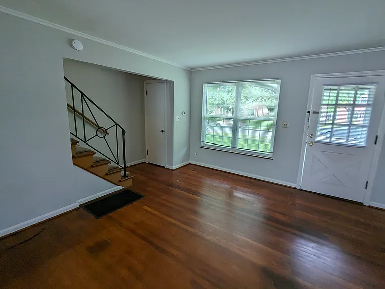 2056 Harwitch Rd — Photo 3
