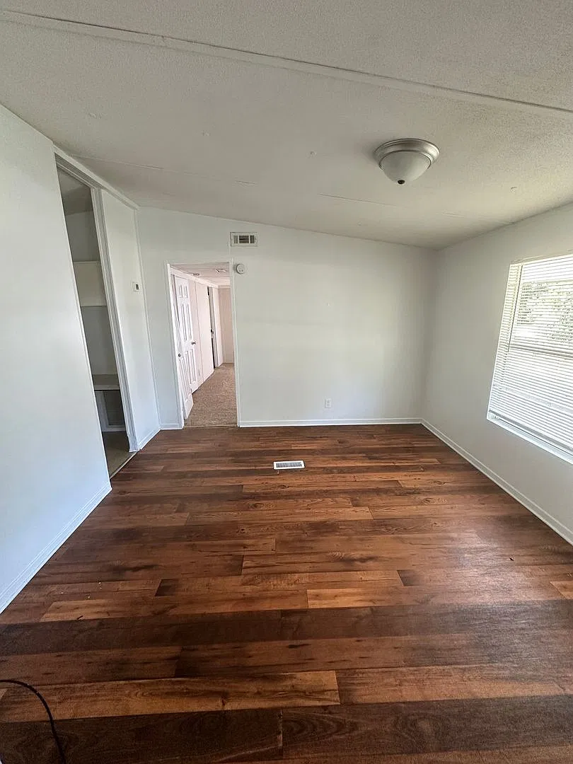 3 Bedroom/2 Bath Mobile Home in Hahira — Photo 4