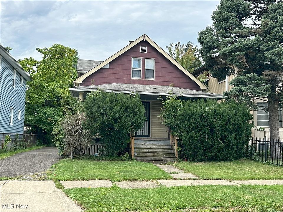 1st image of 4082 E 142nd St