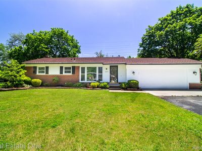 27875 Peppermill Rd, Farmington Hills, MI, 48331