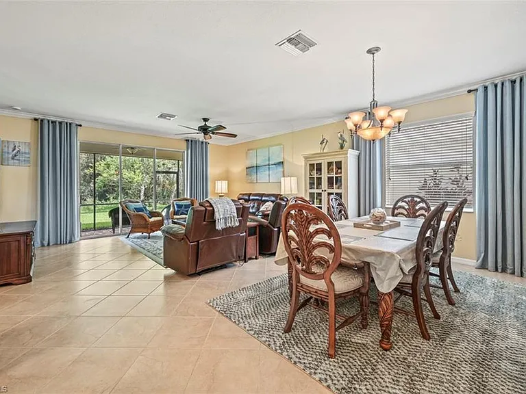 10522 Yorkstone Dr — Photo 13