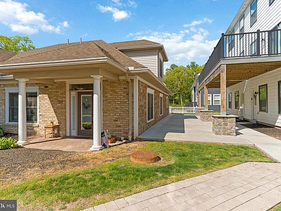4th image of 108 High Pointe Dr