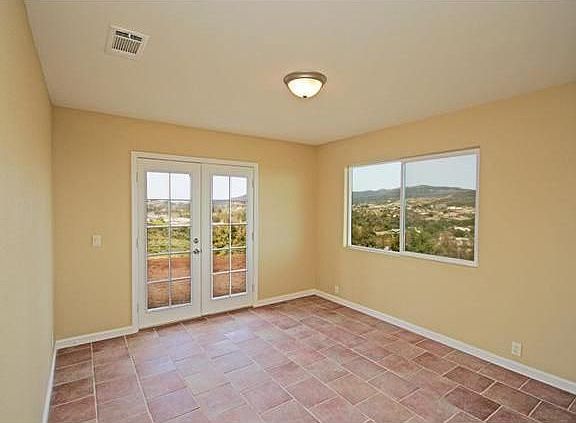 4th image of 21095 Avenida De Arboles