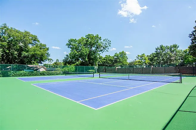 Community Tennis Courts