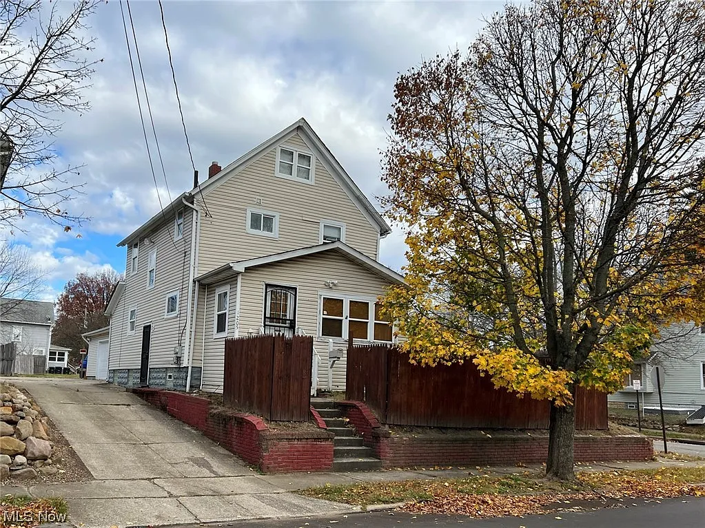1205 Florida Ave photo 1