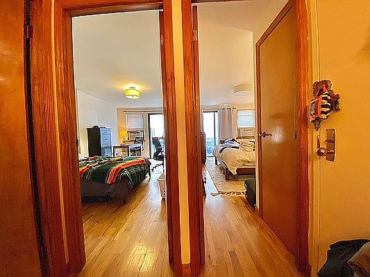 4th image of 313 W 105th St APT 5A