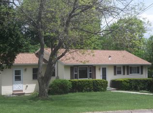 1108 Frost Rd, Endicott, NY 13760