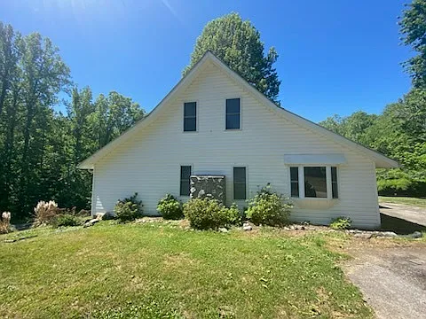 328 Falls Rd — Photo 25