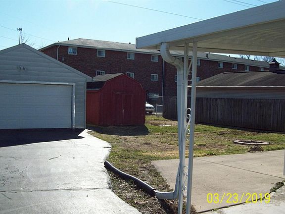 3rd image of 108 Trenton Pl