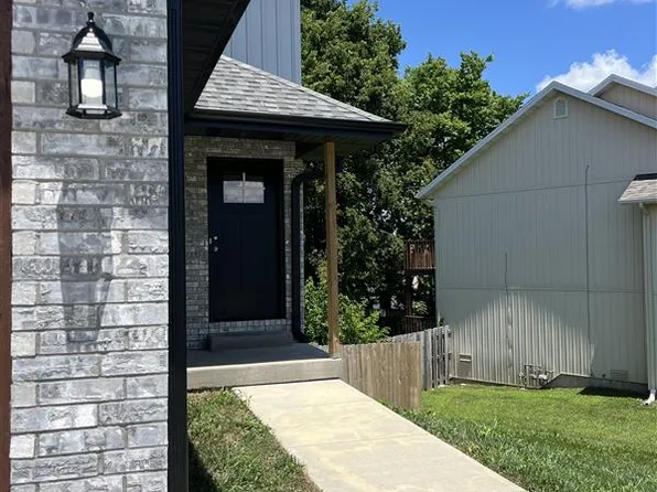 807 E Watermill Cir, Ozark, MO 65721