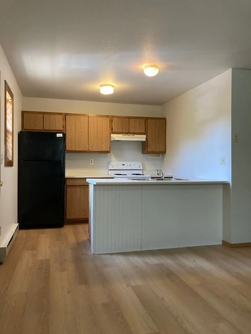 308 N Church Ave — Photo 1