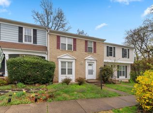 6035 Meyers Landing Ct, Burke, VA 22015