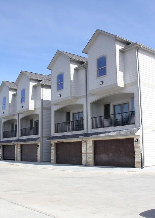1st image of 9510 Craven Oaks St Unit A