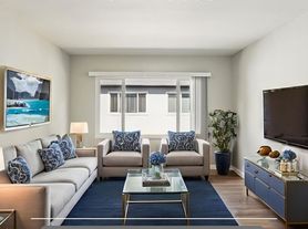 Ladera Townhouse