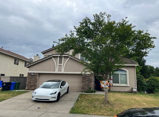 6600 Blue Poppy Dr, Elk Grove, CA