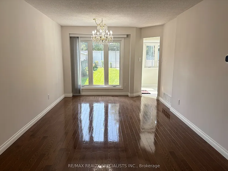 4334 Lee Dr — Photo 9