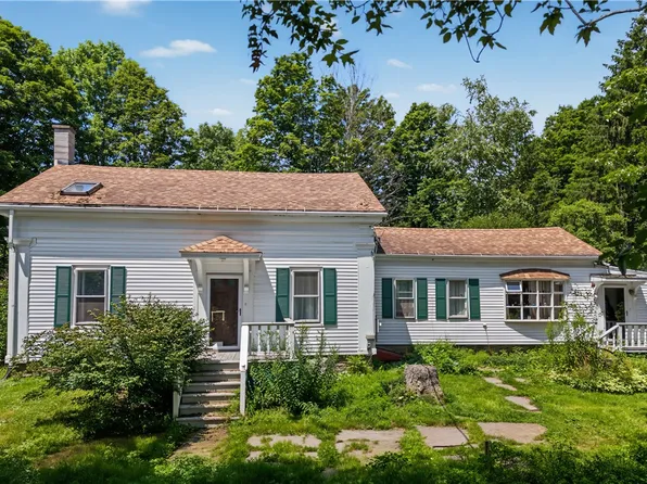 2695 Pomeroy Rd, Treadwell, NY 13846