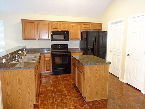 2nd image of 5003 Diamond Springs Ct
