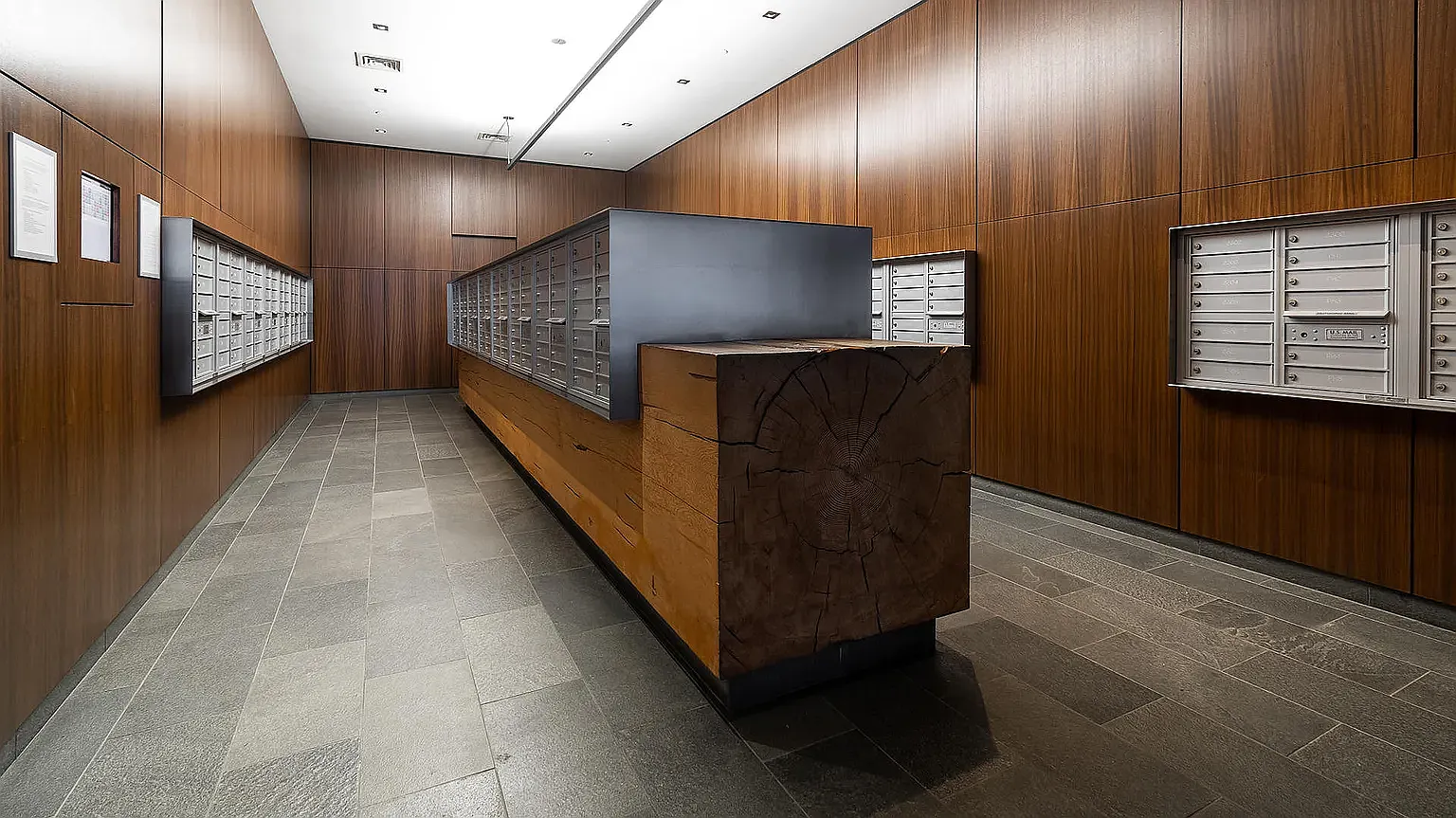 455 West 37th Street — Photo 4