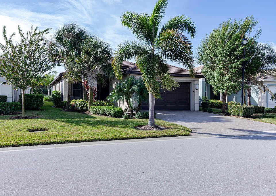 1st image of 10535 SW Sunray Street