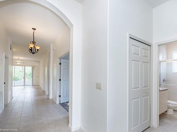 2nd image of 902 Summit Greens Blvd