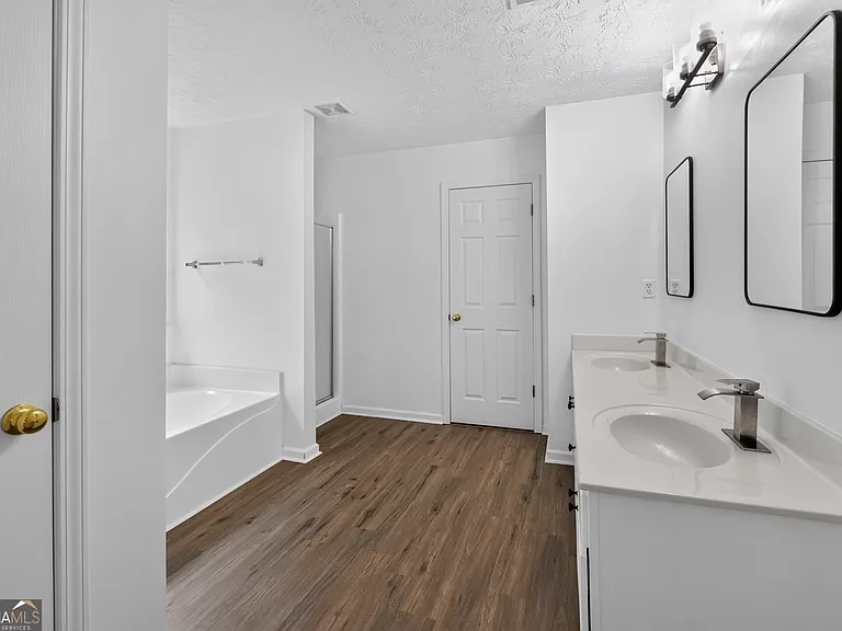 3761 Bogan Mill Rd — Photo 3