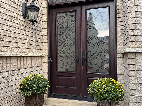 2nd image of 93 Velmar Dr