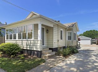 718 44th St, Kenosha, WI 53140