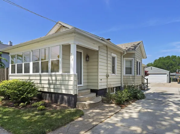718 44th STREET, Kenosha, WI 53140