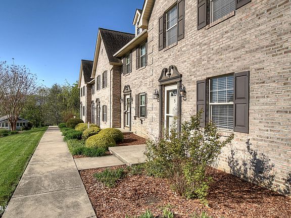 5th image of 820 Liberty Bell Blvd APT 5