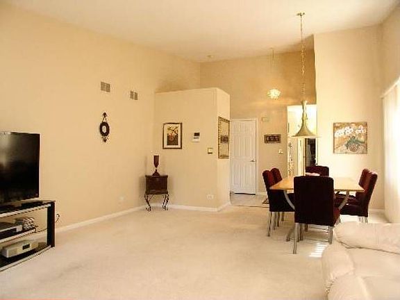 5th image of 214 Garden Way
