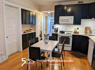 3060 N Haussen Ct APT 2, Chicago, IL 60618