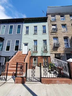 2nd image of 119 Ryerson St