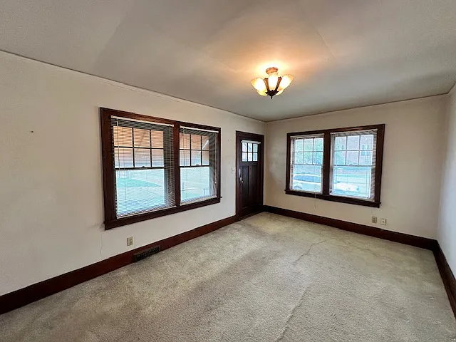 1 bed, 700 sqft, $1,295 — Photo 3