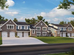 548 Foxhill Dr #12-204, Crescent Springs, KY 41017