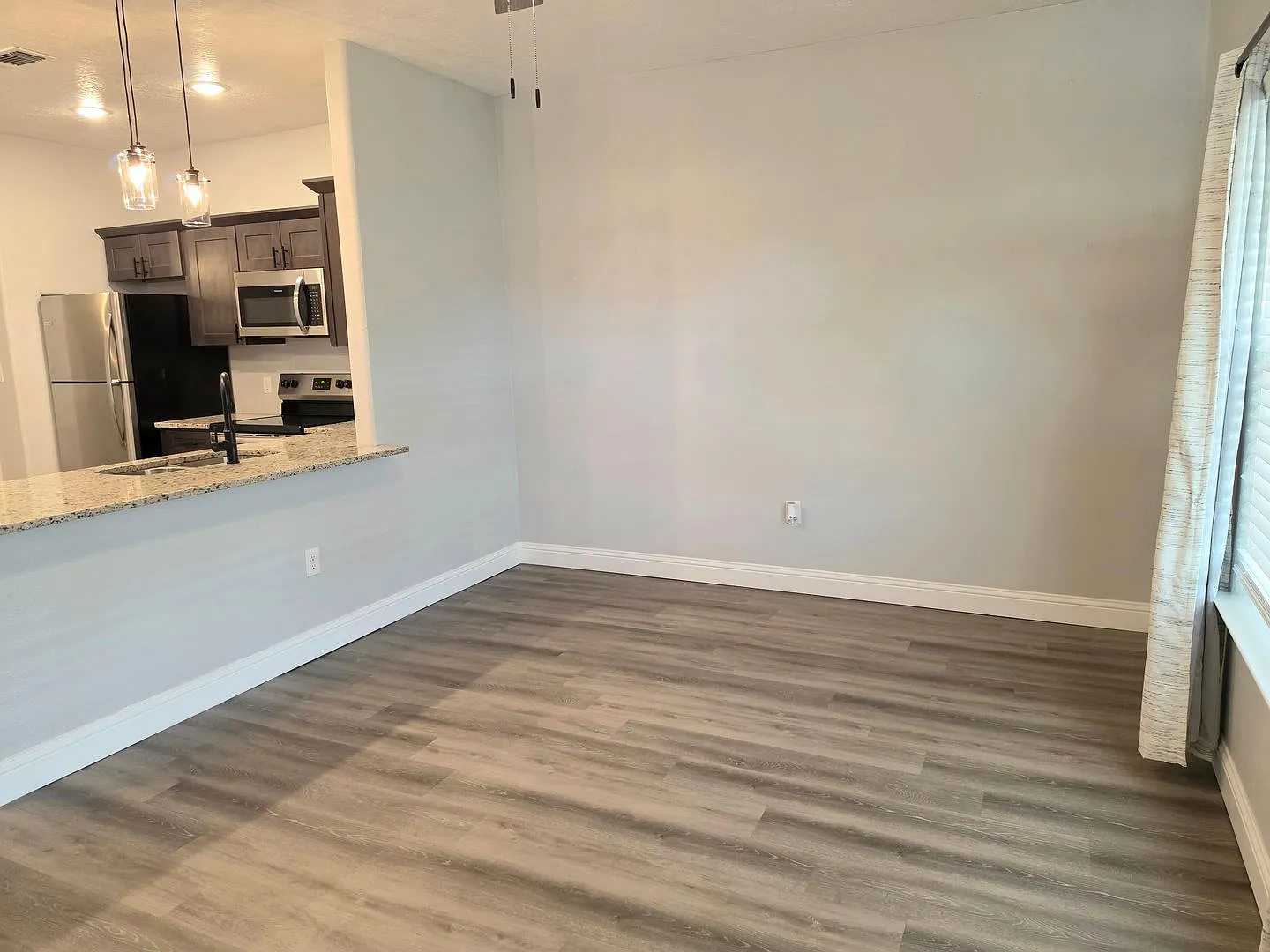 1801 S Ave O — Photo 3