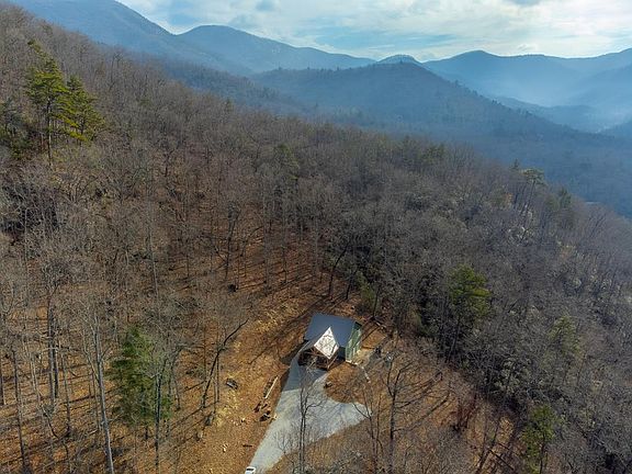 5th image of 3982 Tessentee Rd