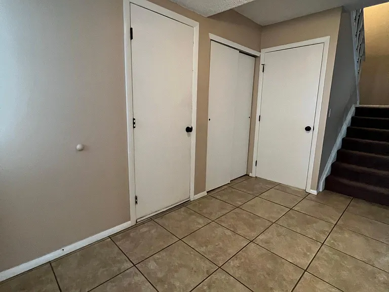 2826 S Wheeling Way — Photo 24
