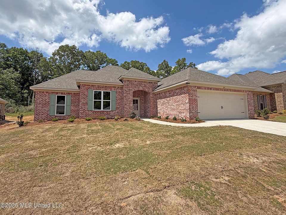 1st image of 214 Anderson Oaks Dr