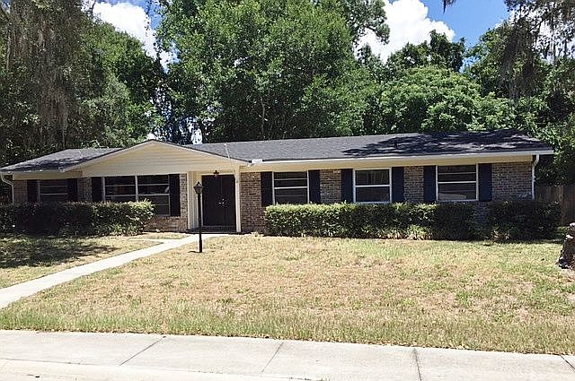 1st image of 2321 Laurel Ln
