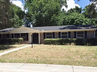 2321 Laurel Ln, Orange Park, FL 32073