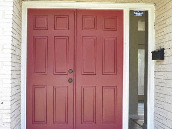 4th image of 3952 Yarborough Dr