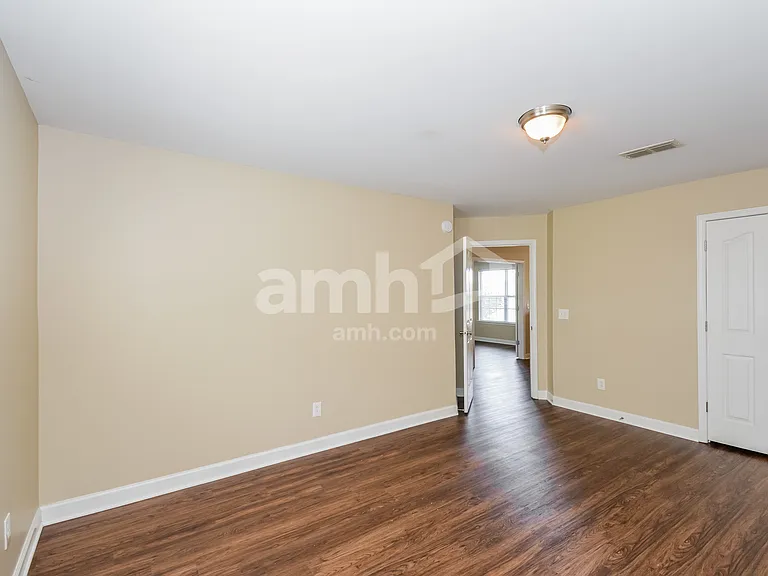 1108 Tiger Woods Way — Photo 9