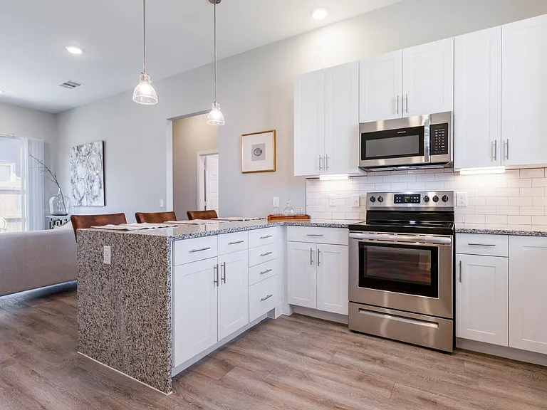 Trulo Homes Quail Village — Photo 13