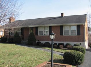 835 Dexter Rd, Roanoke, VA 24019