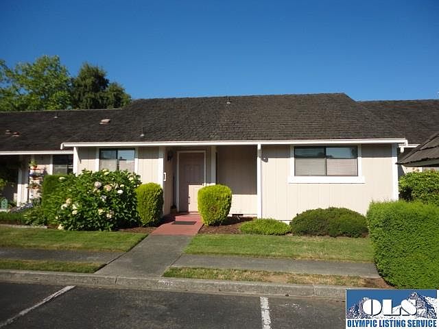 1st image of 821 N Abbey Ct