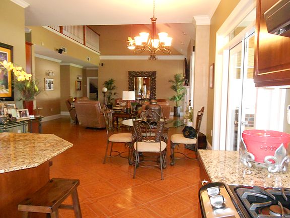 5th image of 120 Riverbend Dr